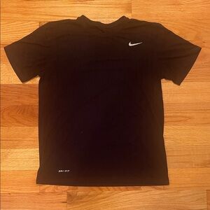 Nike Men's Black Short Sleeve Tee